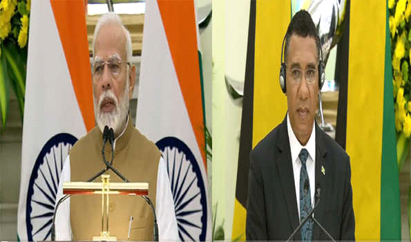 मोदी ने जमैका के प्रधानमंत्री होलनेस का किया स्वागत