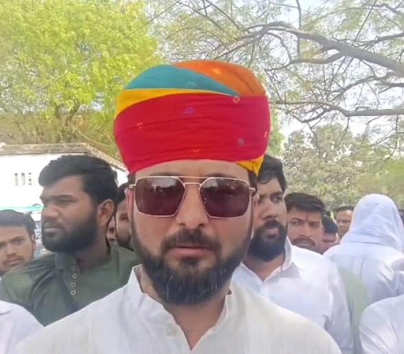 कहा! दूर नहीं हूं यदि नहीं मिला न्याय तो आंदोलन के साथ जिले में रखूंगा कदम