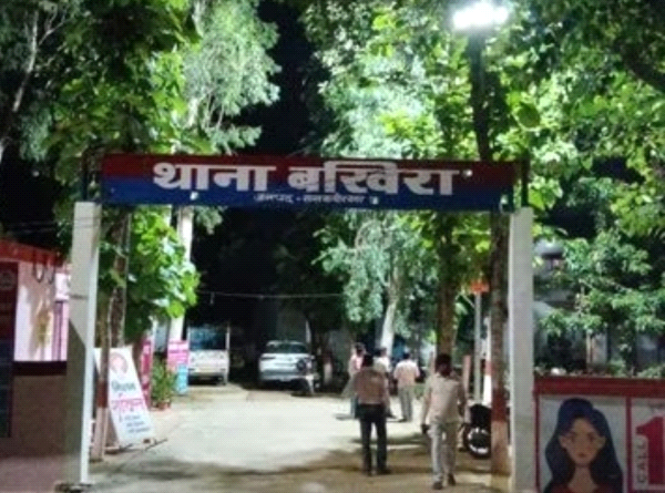 दो पक्षों में मारपीट आठ लोगों के खिलाफ मुकदमा दर्ज 