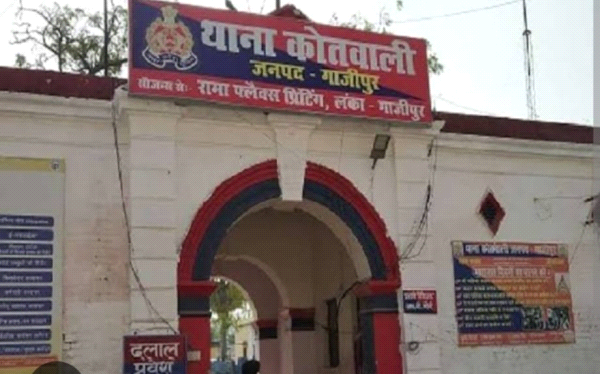 जब साथियों को छुड़ाने के लिए कोतवाली पहुंच गई किन्नरों की फौज 