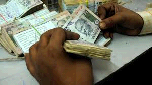 पहली छमाही में राजकोषीय घाटा बजट अनुमान के 36.53 प्रतिशत पर