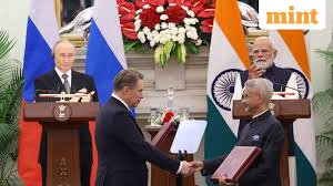 भारत-रूस में प्रवासी मामलों, स्वास्थ्य एवं खाद्य सुरक्षा सहित महत्वपूर्ण समझौतों पर हस्ताक्षर