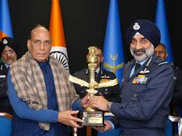 ऑपरेशन सिंदूर को ध्यान में रखकर आगे की चुनौतियों के लिए तैयार रहे सेना