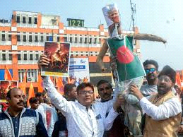 दीदी की पुलिस जिहादी हो गई है