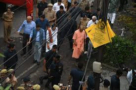 सीएम योगी बोले हम किसी की जिंदगी तो नहीं लौटा सकते, पर विश्वास दिलाते हैं कि दोषी बख्शे नहीं जाएंगे