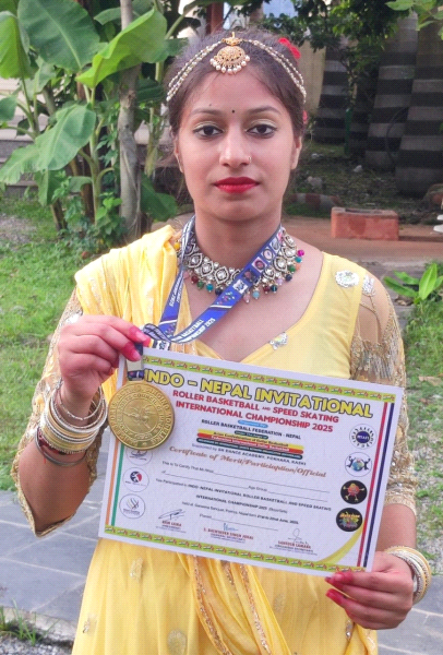 नेपाल में आयोजित डांस प्रतियोगिता में नंदिनी सेन ने जीते स्वर्ण पदक                         