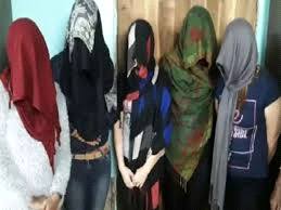 वाराणसी में सेक्स रैकेट का भंडाफोड़, आठ लड़कियां और पांच पुरुष हिरासत में