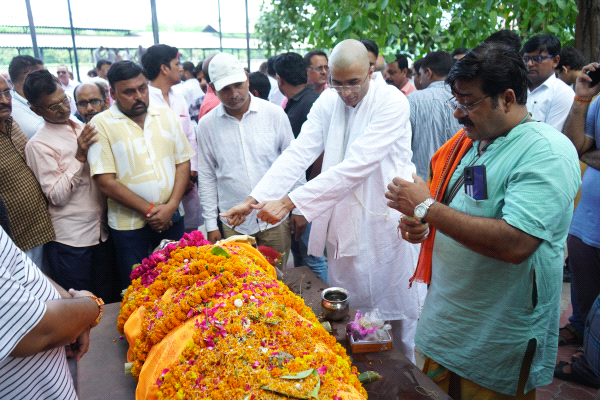 प्रो. निशीथ राय के निधन से न सिर्फ मीडिया जगत बल्कि शिक्षा जगत भी स्तब्ध है