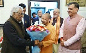 सर्वदलीय बैठक में योगी बोले, स्वस्थ चर्चा से होता है विकास