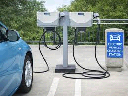 तेल पर निर्भरता कम करने के लिए इलेक्ट्रिक मोबिलिटी को बढावा दे रही है सरकार