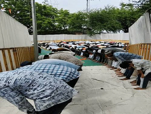 भोजशाला के पास 500 नमाजियों ने अदा की नमाज